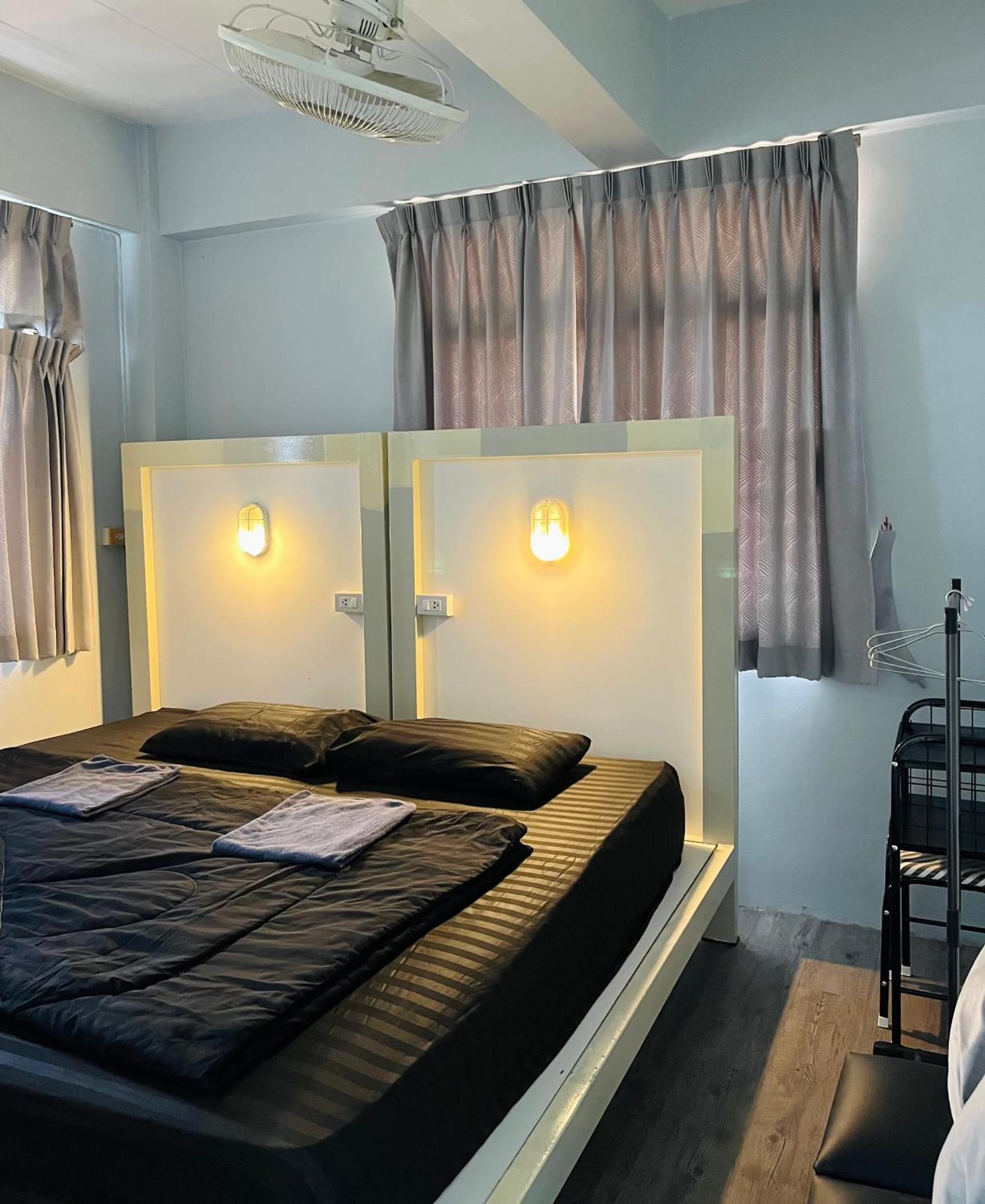 Patone Hostel Phra Nakhon Si Ayutthaya Luaran gambar